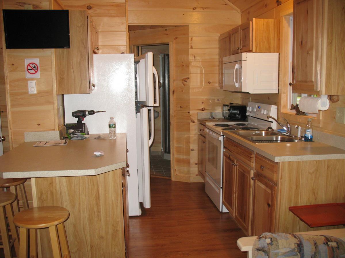 Tamworth Okie Dokie Cabins מראה חיצוני תמונה