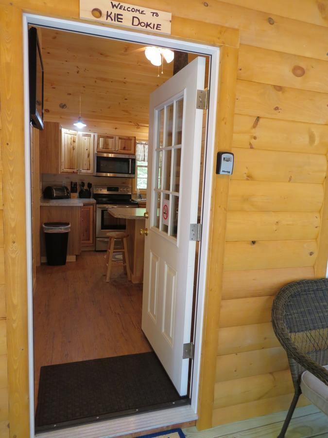 Tamworth Okie Dokie Cabins מראה חיצוני תמונה
